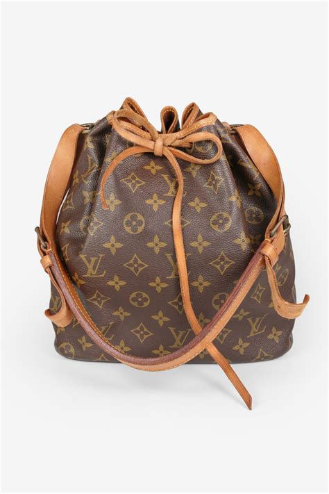 ar0995 louis vuitton|Louis Vuitton Noe PM .